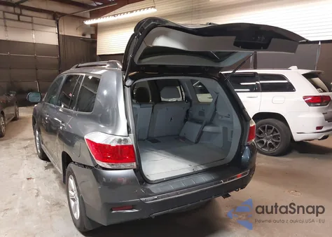 2012 Toyota Highlander Base V6 from USA, damaged, VIN 5TDBK3EH7CS142267